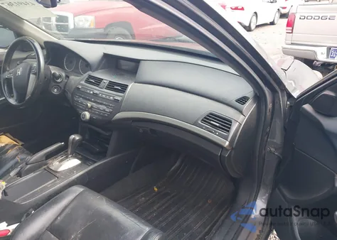 2009 Honda Accord 2.4 Ex-L from USA, damaged, VIN 1HGCP26849A056808